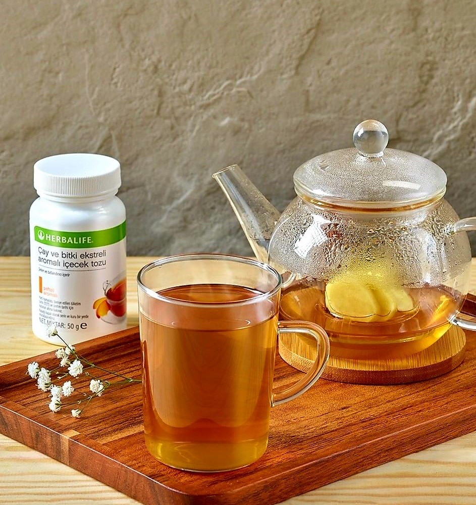İster soğuk ister sıcak her şekilde tüketebileceğiniz Herbalife Çay ev Bitki Ekstreli İçecek Tozu